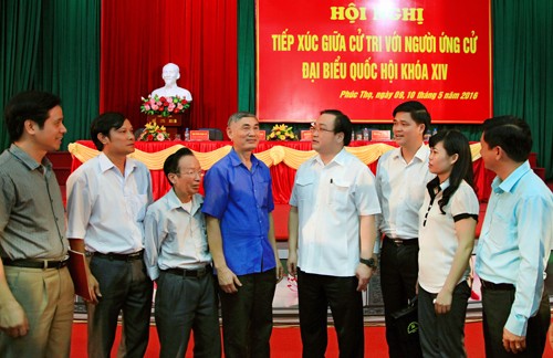 Voter meetings in Hanoi and HCMC - ảnh 3